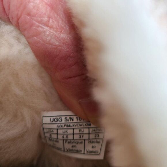 UGG Marice Tan Suede Gold Zip Up Shearling Boots size 6 NEW! NIB! NWT! - Picture 7 of 12